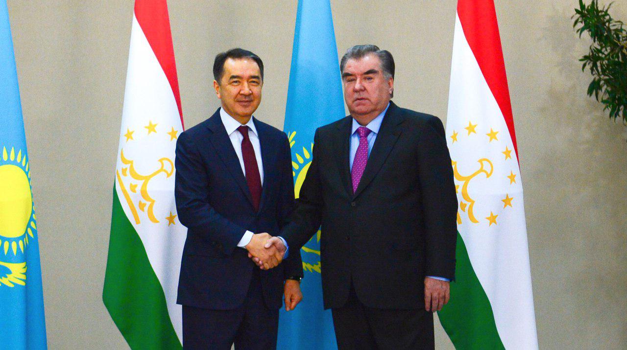 Бакытжан Сагинтаев  с Президентом Таджикистана Эмомали Рахмоном