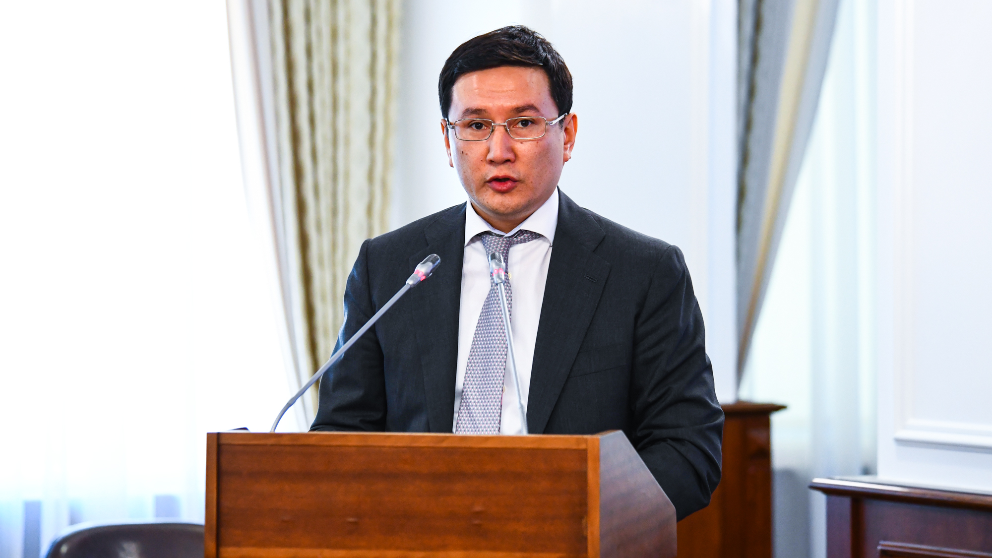 Айдар Арифханов