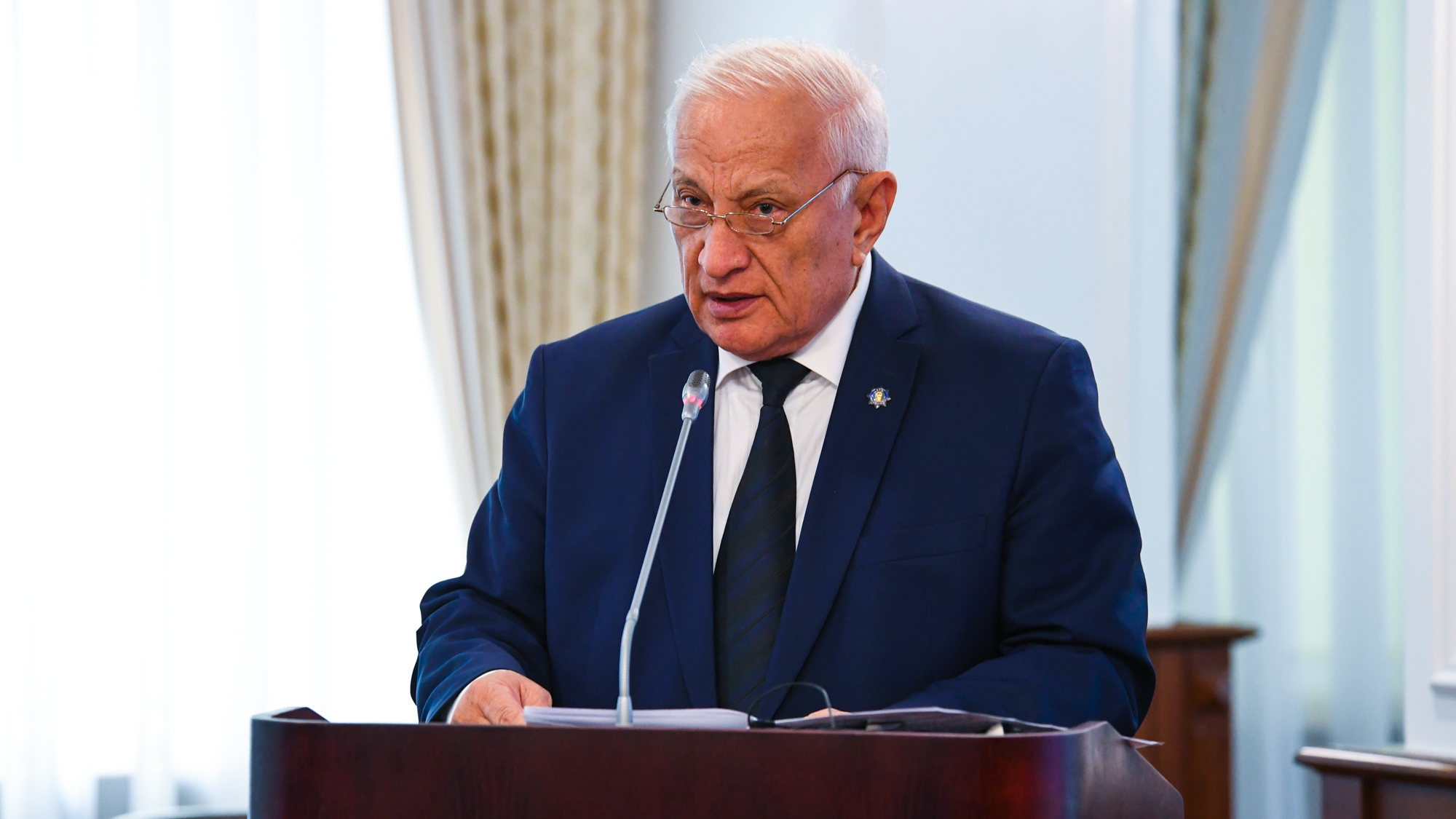 Мурат Журинов