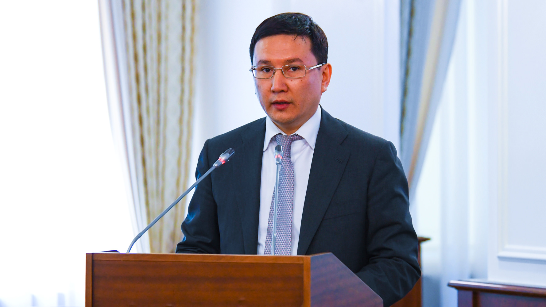 Айдар Арифханов