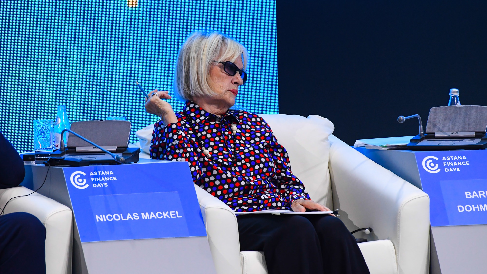 Сандра Нгози Окоро Хопкинс