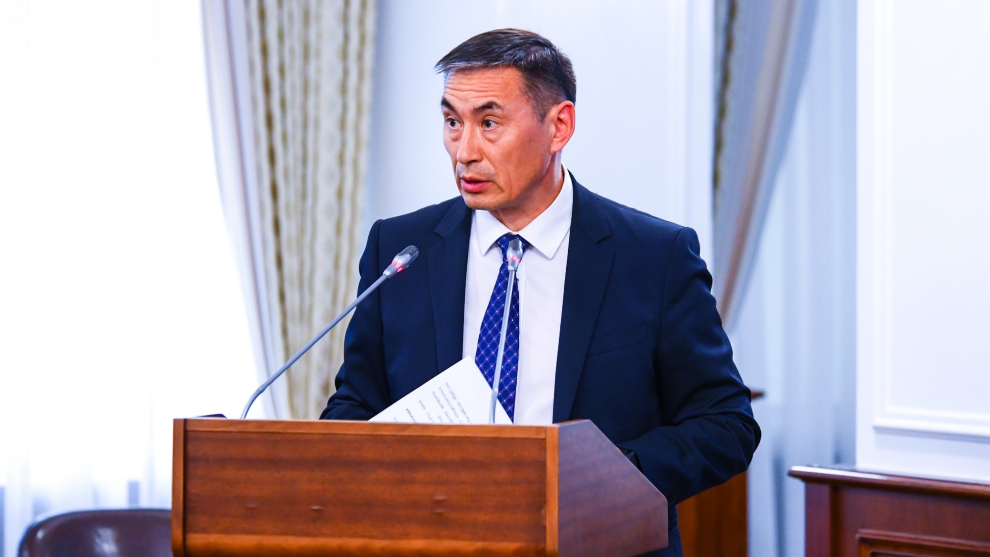 Арман Евниев